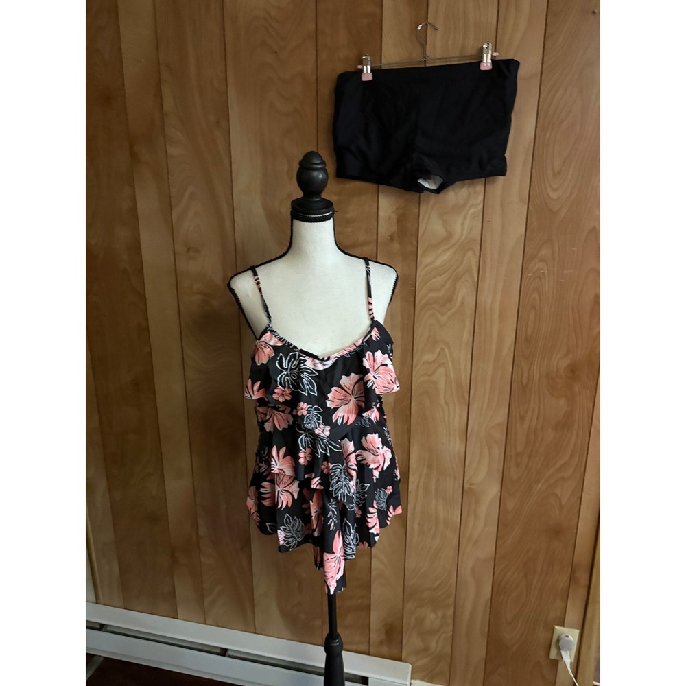 Floral‎ Tiered Tankini Set with Boy Shorts Black Pink Tropical XL